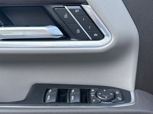 New 2026 GMC Sierra 2500 SLT w/ SLT Premium Package image 19