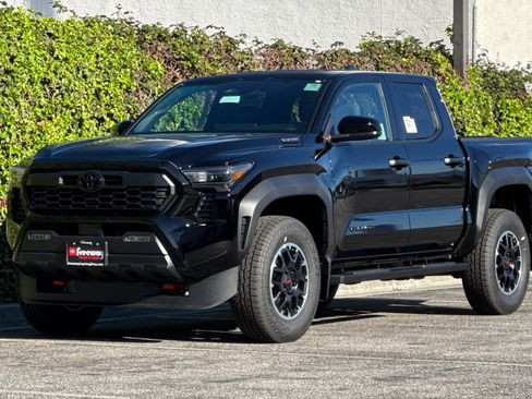 New 2026 Toyota Tacoma TRD Off-Road image 8