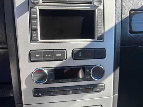 Used 2008 Lincoln MKX AWD image 25