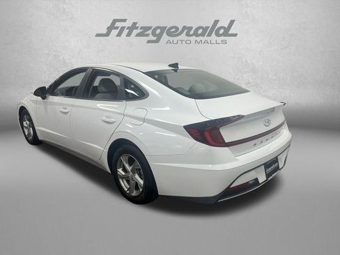 Used 2021 Hyundai Sonata SE image 3