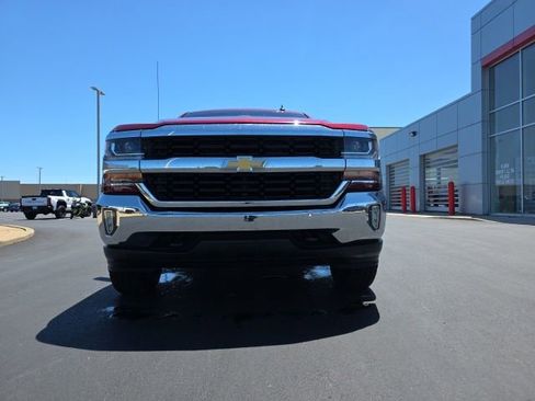 Used 2017 Chevrolet Silverado 1500 LT w/ All Star Edition AWD/4WD image 2
