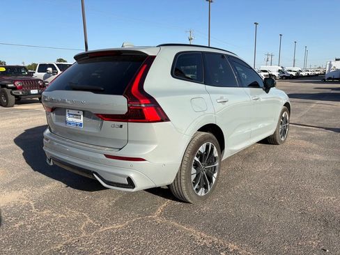 Used 2026 Volvo XC60 B5 Plus w/ Protection Package Premier AWD/4WD image 7