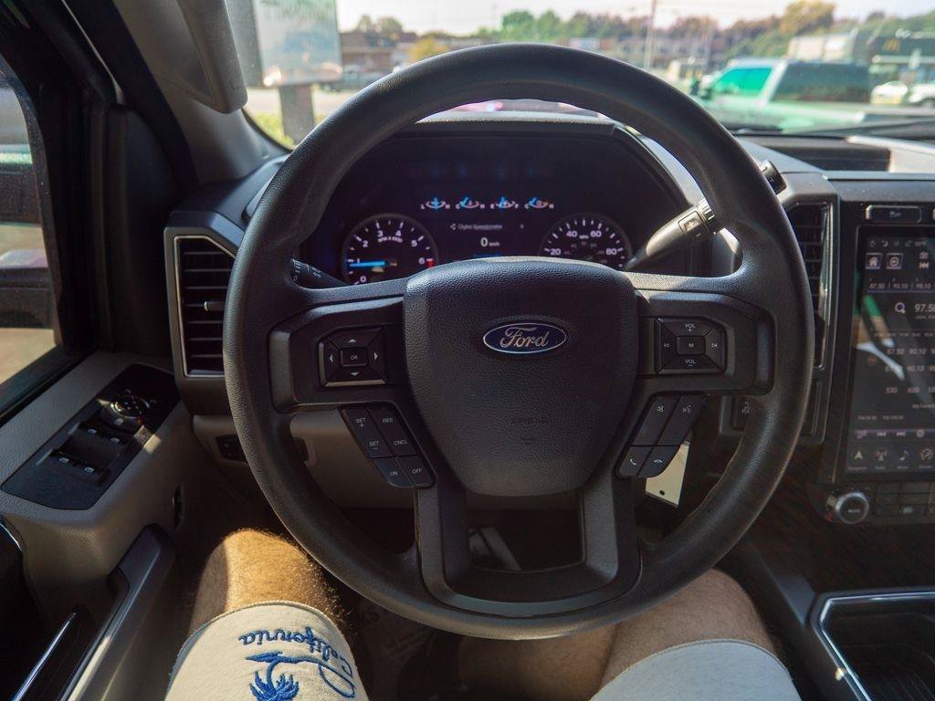 Used 2019 Ford F250 XLT w/ XLT Value Package AWD/4WD image 22