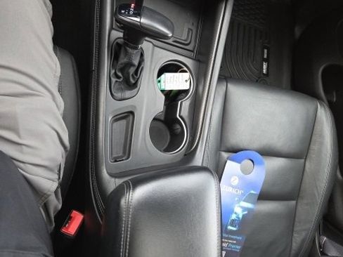 Used 2022 Dodge Durango GT image 61