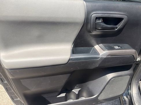 Certified 2021 Toyota Tacoma SR5 RWD image 22