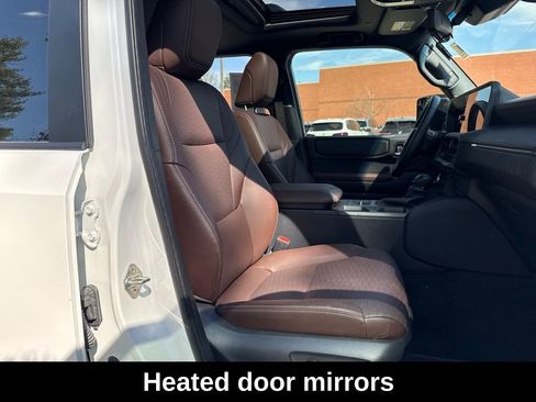 Used 2025 Toyota Land Cruiser image 28