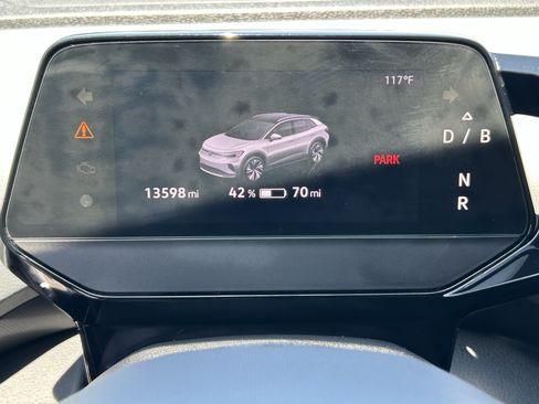 Used 2024 Volkswagen ID.4 2WD image 25