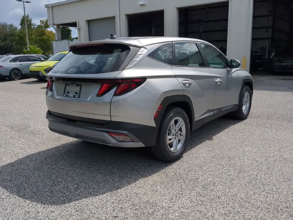 New 2026 Hyundai Tucson SE FWD image 7