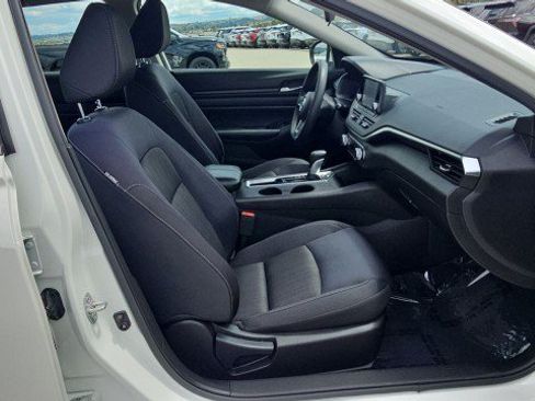 Used 2021 Nissan Altima 2.5 S FWD image 27
