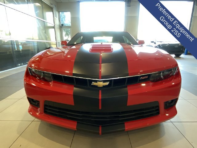 Used 2015 Chevrolet Camaro SS w/ RS Package RWD image 7