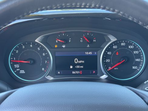 Used 2020 Chevrolet Traverse LT image 23