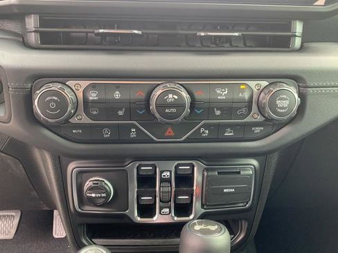 New 2026 Jeep Wrangler Sahara image 32