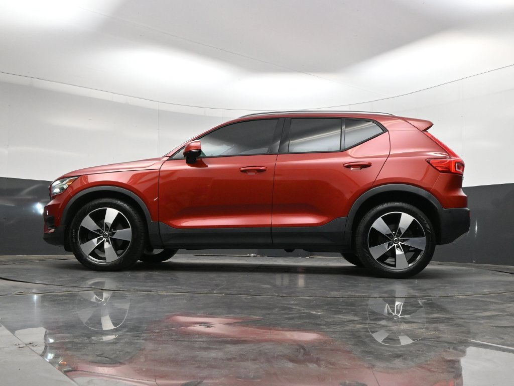 Used 2019 Volvo XC40 T4 Momentum FWD image 33