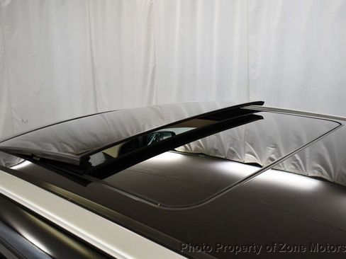 Used 2012 Volvo XC60 T6 R-Design image 50