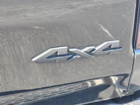 Used 2022 RAM 1500 Limited w/ Night Edition image 13