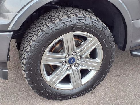 Used 2018 Ford F150 XLT w/ Equipment Group 302A Luxury image 29