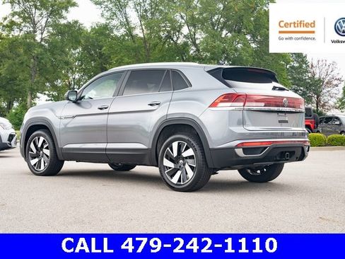 Certified 2024 Volkswagen Atlas Cross Sport SE image 4