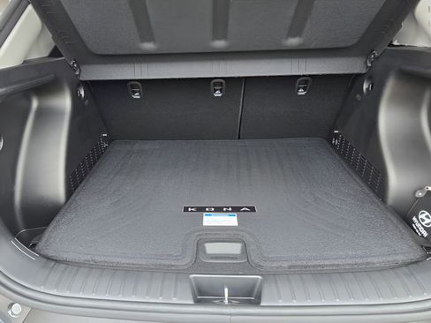 New 2026 Hyundai Kona SEL Premium image 30