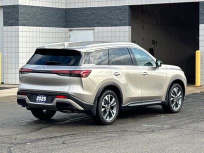 Certified 2025 INFINITI QX60 Luxe w/ Vision Package