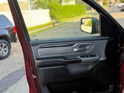 Used 2020 RAM 1500 Big Horn AWD/4WD image 16
