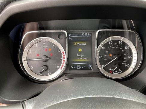Used 2017 Nissan Titan Platinum Reserve AWD/4WD image 13