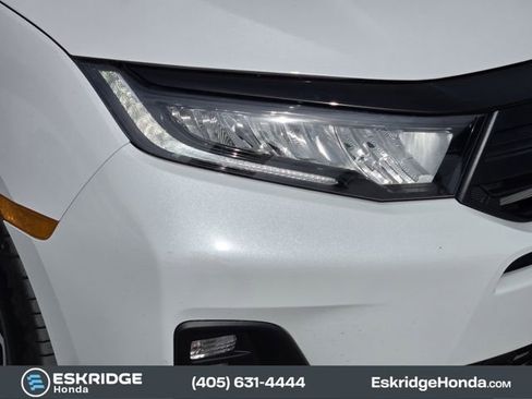 Used 2025 Honda Odyssey EX-L image 9