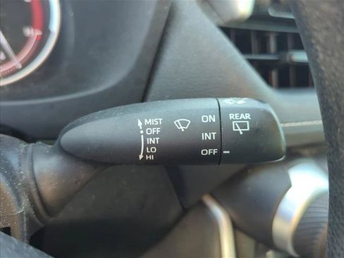 Used 2023 Toyota RAV4 LE FWD image 17
