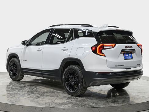 Used 2022 GMC Terrain AT4 w/ Infotainment Package II AWD/4WD image 4