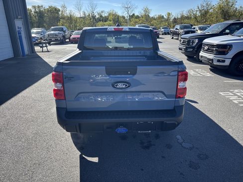New 2025 Ford Maverick XLT w/ XLT Luxury Package image 4