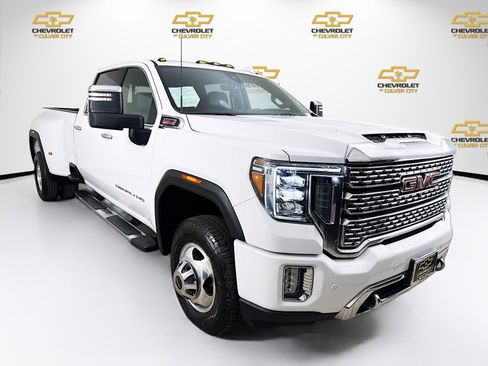 Used 2020 GMC Sierra 3500 Denali w/ Denali Ultimate Package image 1