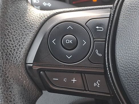 Used 2020 Toyota RAV4 LE w/ All Weather Liner Package AWD/4WD image 21