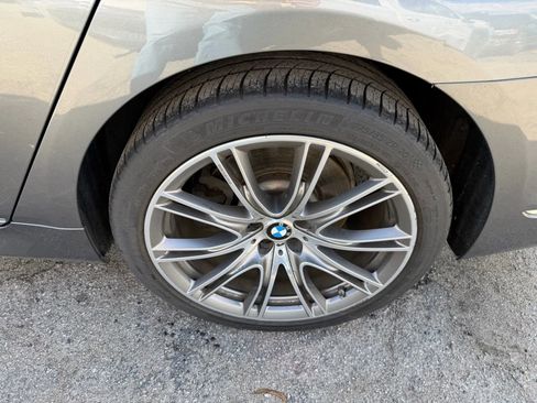 Used 2016 BMW 750i image 34