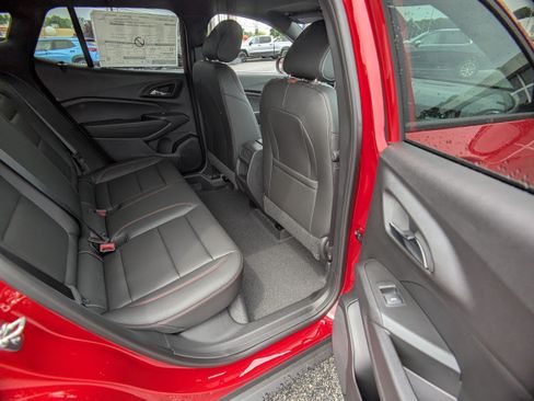 New 2026 Chevrolet Trax RS w/ Driver Confidence Package FWD image 11