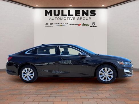 Used 2020 Chevrolet Malibu LT image 4