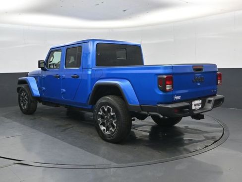 New 2026 Jeep Gladiator Sport AWD/4WD image 7