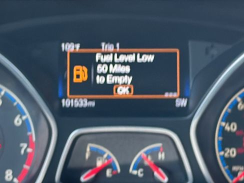 Used 2017 Ford Focus RS AWD/4WD image 30