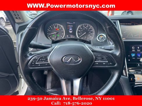 Used 2018 INFINITI Q50 Luxe w/ Essential Package (3.0T Luxe) AWD/4WD image 31