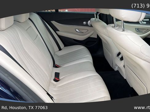 Used 2017 Mercedes-Benz E 300 image 30