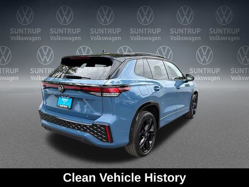Used 2025 Volkswagen Tiguan SE R-Line AWD/4WD image 6