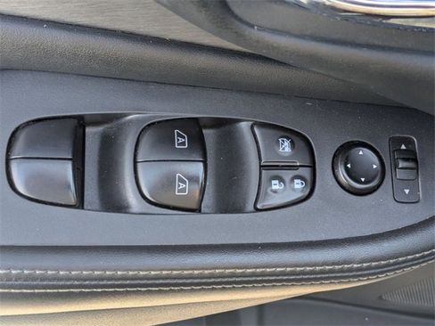 Used 2020 Nissan Murano S w/ Technology Package image 12