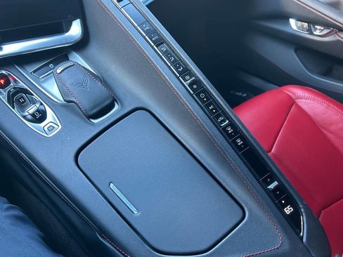 Used 2020 Chevrolet Corvette Stingray Coupe w/ 1LT image 21