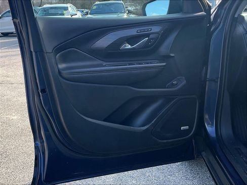 Used 2019 GMC Terrain SLT w/ Preferred Package image 9