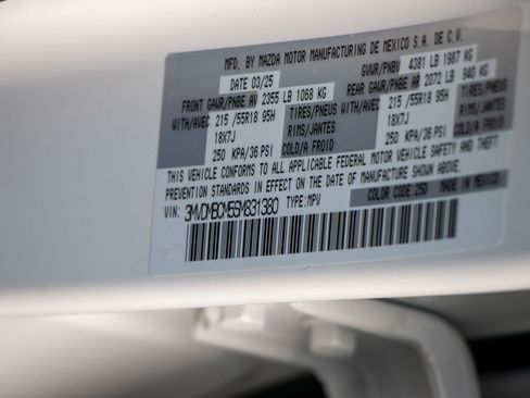 Used 2025 MAZDA CX-30 AWD 2.5 S w/ Preferred Package image 31