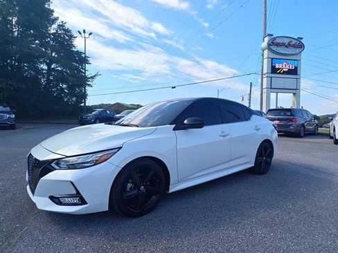 Used 2023 Nissan Sentra SR w/ Trunk Package FWD image 1