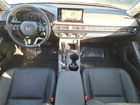 Used 2022 Honda Civic Touring image 14