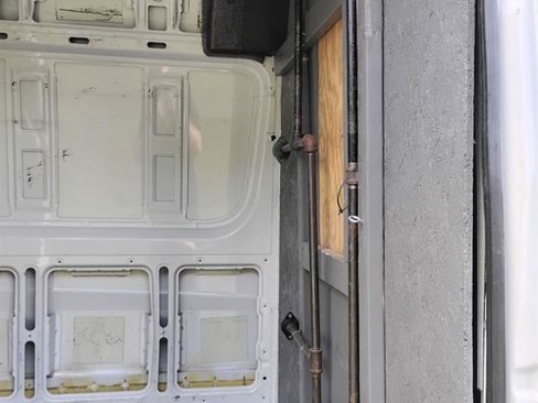 Used 2013 Mercedes-Benz Sprinter 2500 image 13