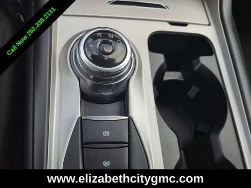 Used 2023 Ford Explorer XLT AWD/4WD image 13