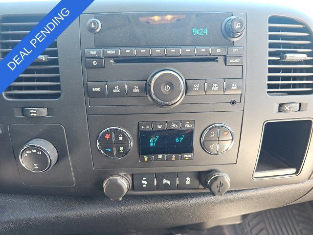 Used 2013 Chevrolet Silverado 1500 LT w/ All-Star Edition AWD/4WD image 14