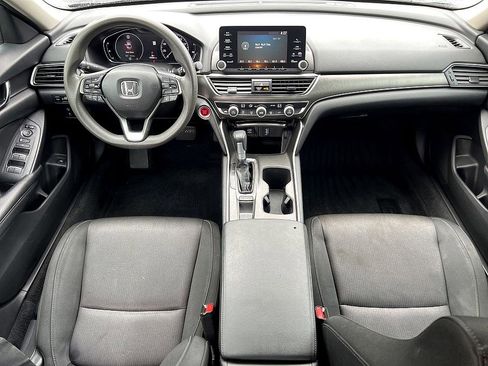 Used 2019 Honda Accord LX image 18