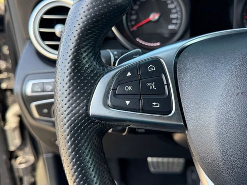 Used 2019 Mercedes-Benz GLC 300 4MATIC Coupe image 24